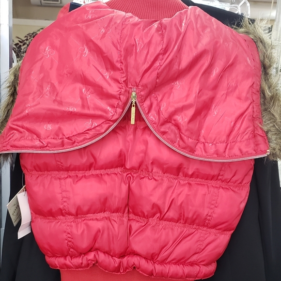 Down vest - Picture 3 of 9